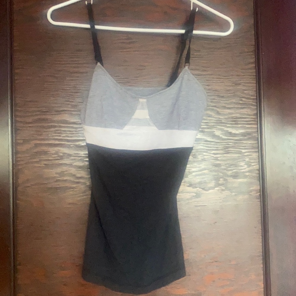 Lululemon tank top
